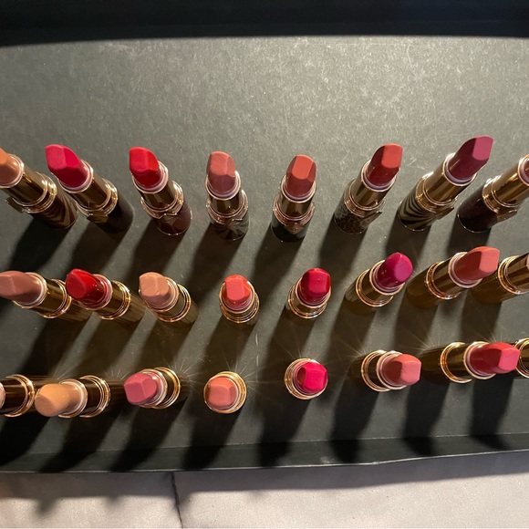Original 24 Charlotte Tilbury Lipsticks + display case - Picture 8 of 14